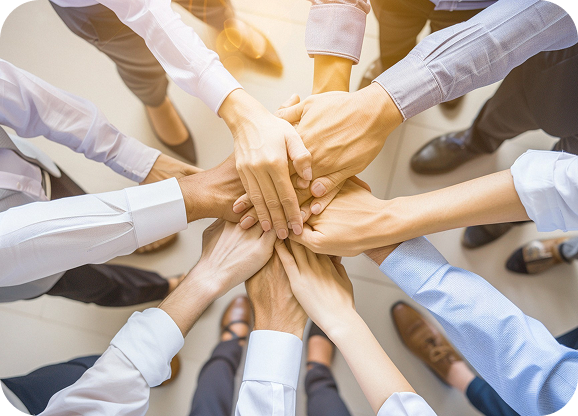 团结、紧张、严肃、活泼